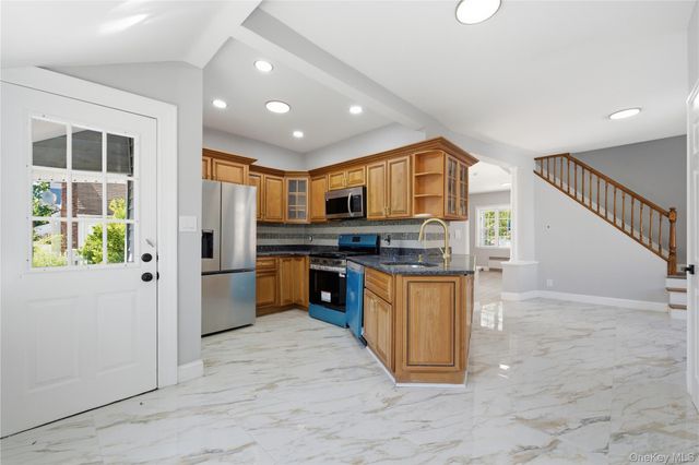136 Elm Street, Valley Stream, NY 11580
