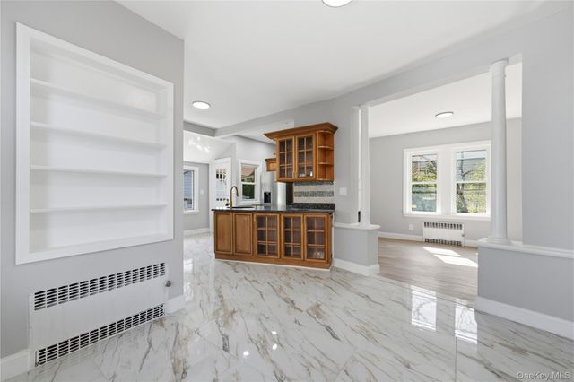 136 Elm Street, Valley Stream, NY 11580