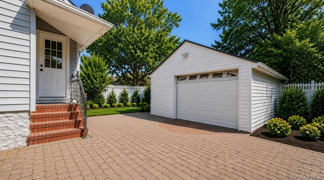 136 Elm Street, Valley Stream, NY 11580