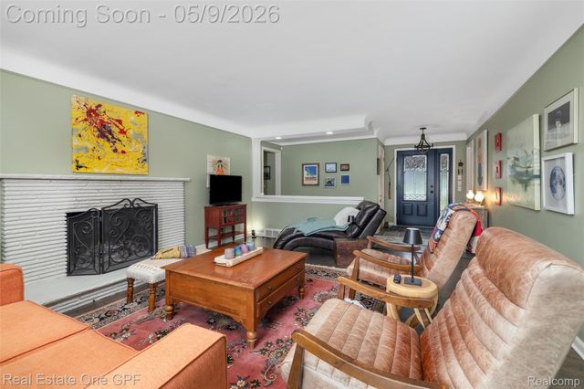 65 Willison Road, Village Of Grosse Pointe Shores, MI 48236