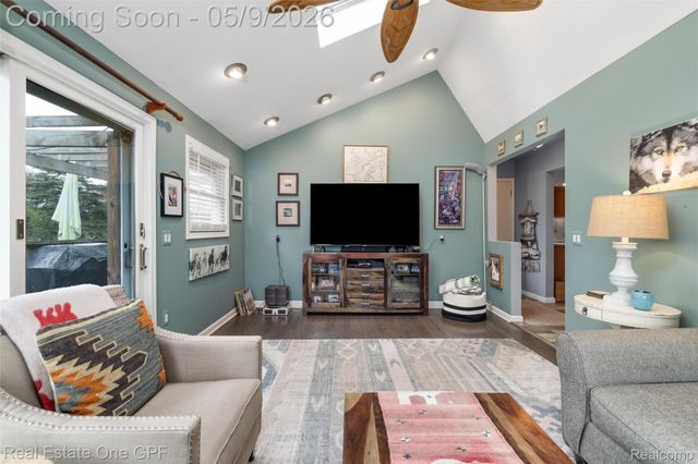 65 Willison Road, Village Of Grosse Pointe Shores, MI 48236