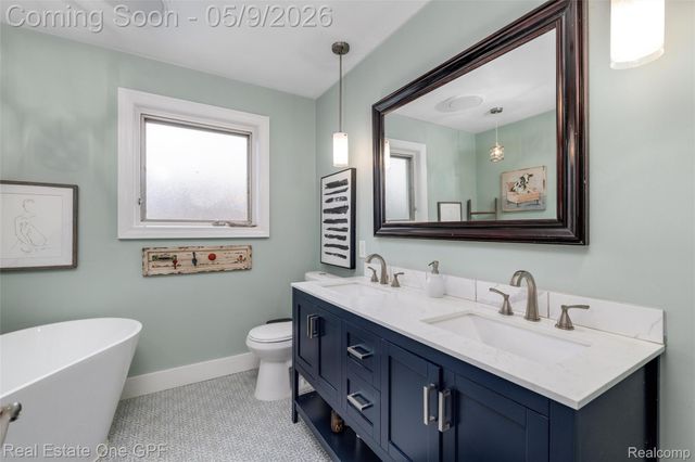 65 Willison Road, Village Of Grosse Pointe Shores, MI 48236