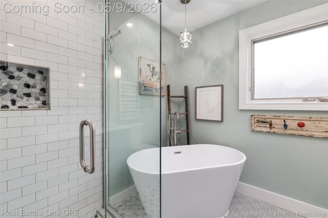 65 Willison Road, Village Of Grosse Pointe Shores, MI 48236