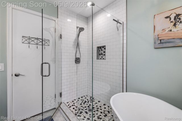 65 Willison Road, Village Of Grosse Pointe Shores, MI 48236