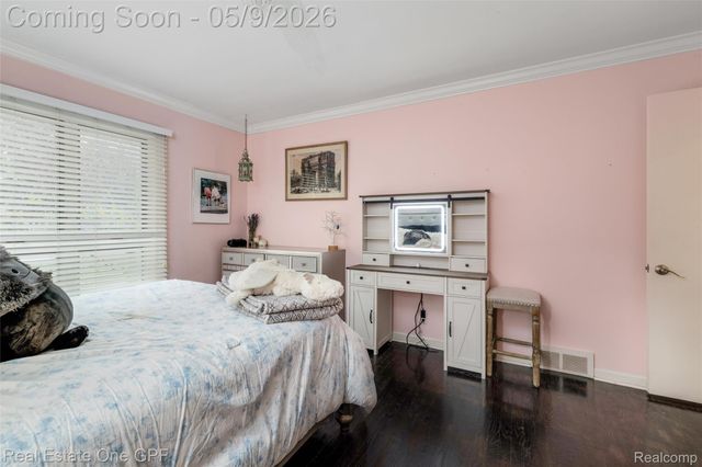 65 Willison Road, Village Of Grosse Pointe Shores, MI 48236