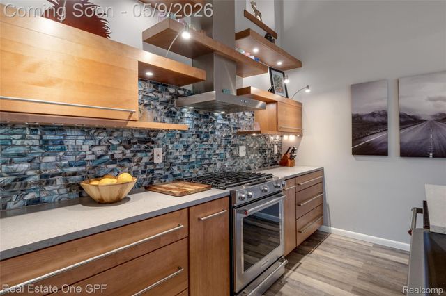 65 Willison Road, Village Of Grosse Pointe Shores, MI 48236