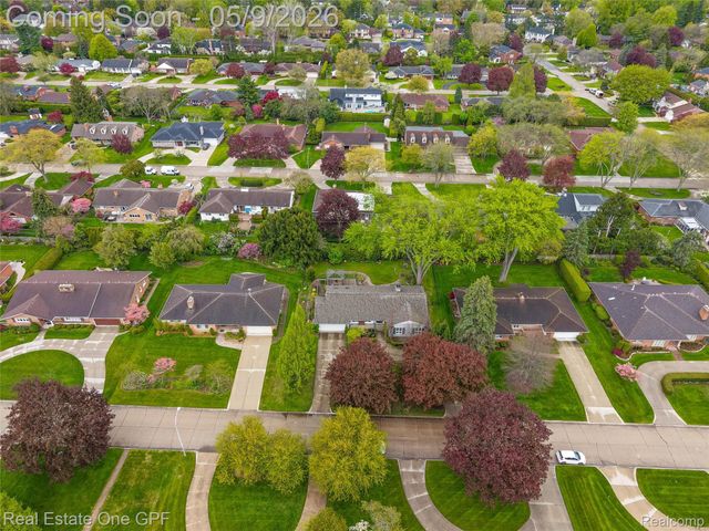 65 Willison Road, Village Of Grosse Pointe Shores, MI 48236