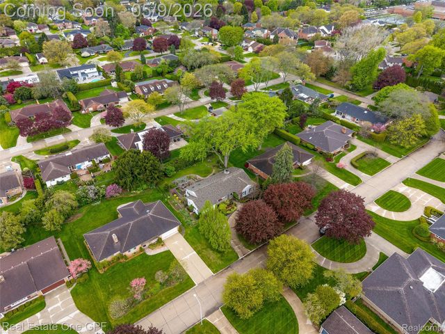 65 Willison Road, Village Of Grosse Pointe Shores, MI 48236