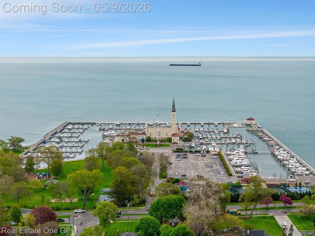 65 Willison Road, Village Of Grosse Pointe Shores, MI 48236