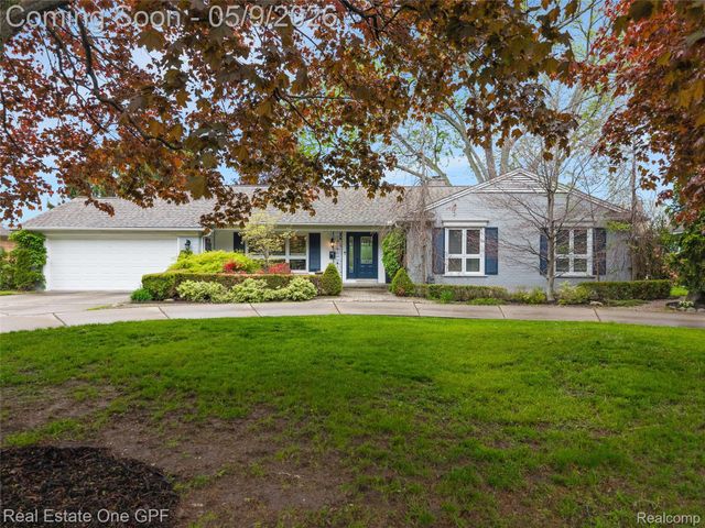 65 Willison Road, Village Of Grosse Pointe Shores, MI 48236