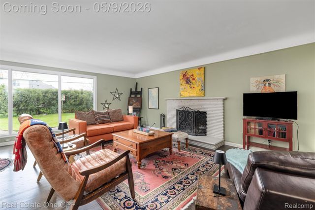 65 Willison Road, Village Of Grosse Pointe Shores, MI 48236