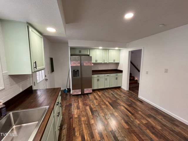 12151 Retford Road, Coeburn, VA 24230