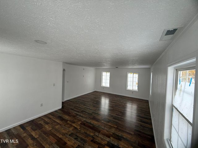 12151 Retford Road, Coeburn, VA 24230