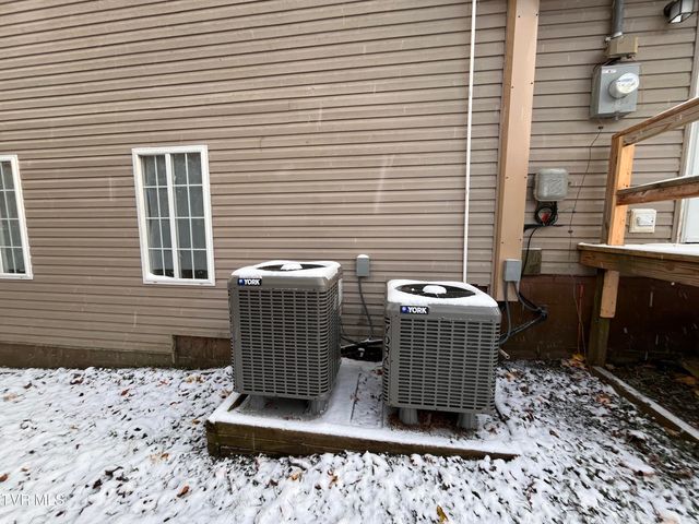 12151 Retford Road, Coeburn, VA 24230