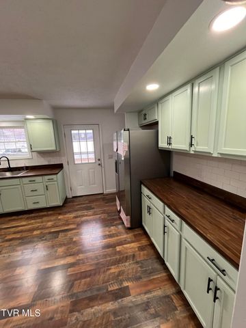 12151 Retford Road, Coeburn, VA 24230