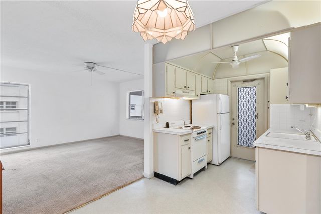 234 Hibiscus Ave 274, Lauderdale By The Sea, FL 33308