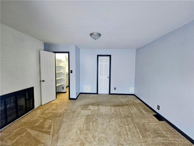 203 Median CIR, Portsmouth, VA 23701