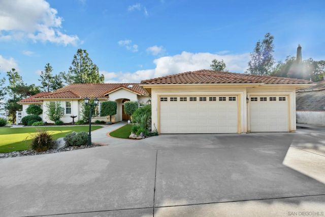 2389 Victoria Circle, Alpine, CA 91901