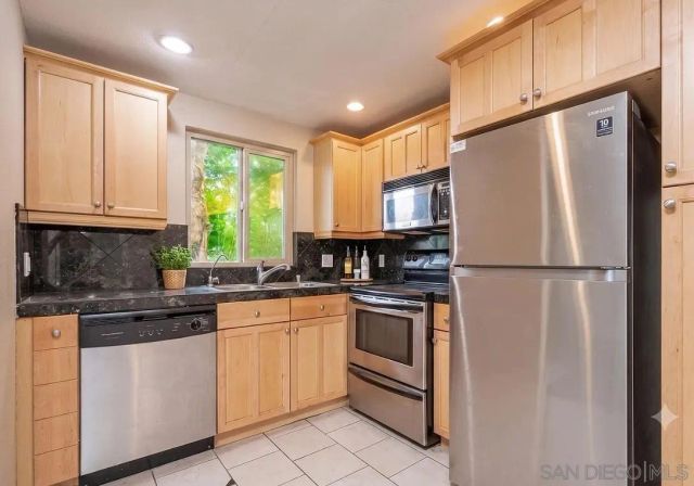 4150 34th St 6, San Diego, CA 92104