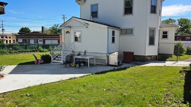 350 Washington St, Malden, MA 02148