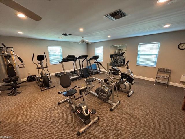 6984 Winkler RD, Fort Myers, FL 33919