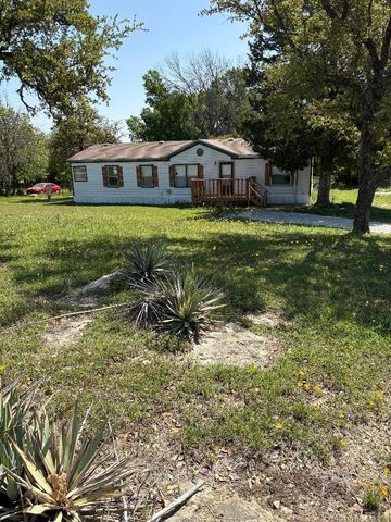 125 Classic Country Court, Springtown, TX 76082