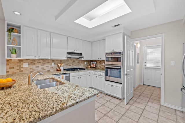 1000 Liberty Park DR 205, Austin, TX 78746