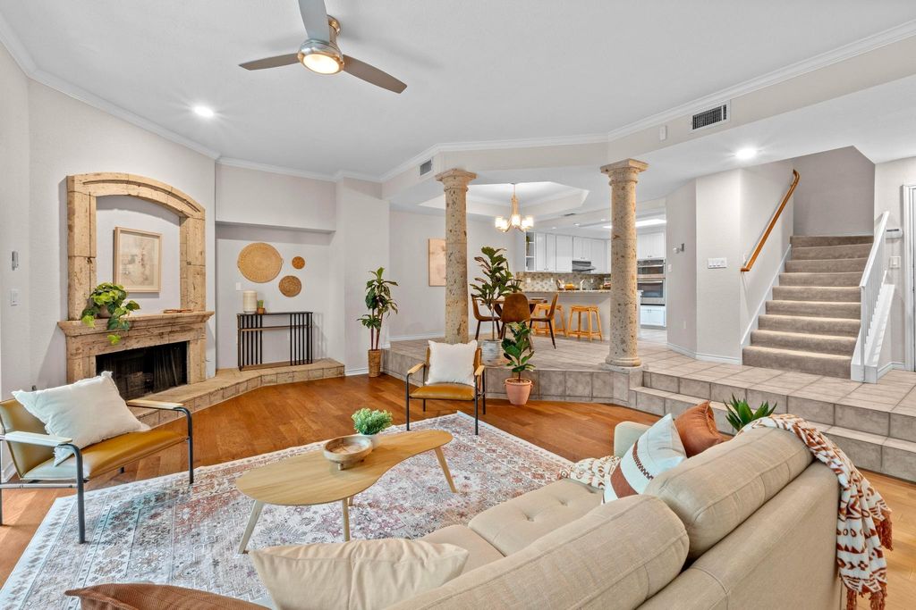 1000 Liberty Park DR 205, Austin, TX 78746