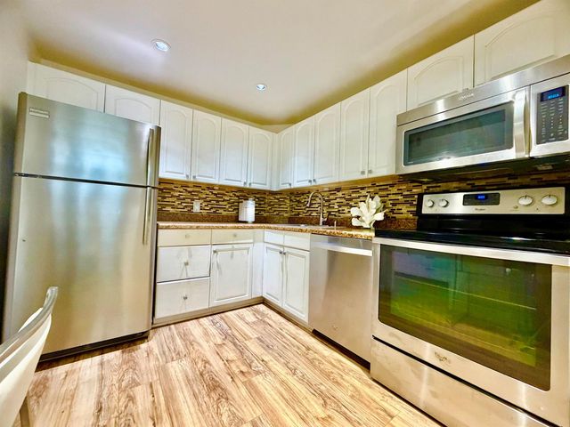 3100 N Palm Aire Drive 706, Pompano Beach, FL 33069