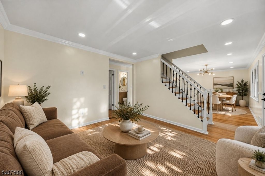 38 GERTRUDE STREET, Clark Twp., NJ 07066 — photo 3