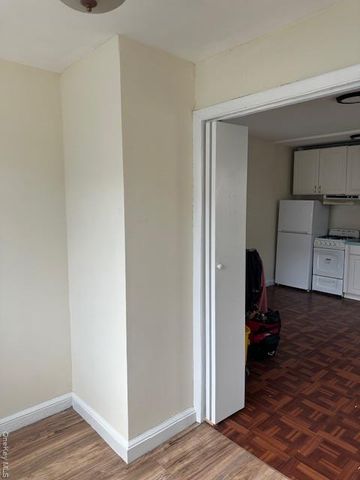 451 E Broadway 1, Long Beach, NY 11561