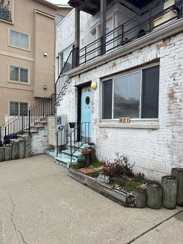 451 E Broadway 1, Long Beach, NY 11561