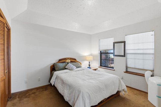8357 N 1st Street, Fresno, CA 93720
