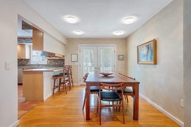 39 Waterford Drive 39, Worcester, MA 01602