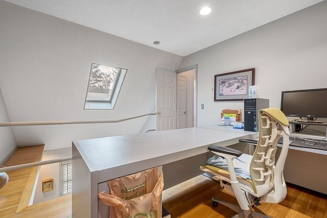 39 Waterford Drive 39, Worcester, MA 01602