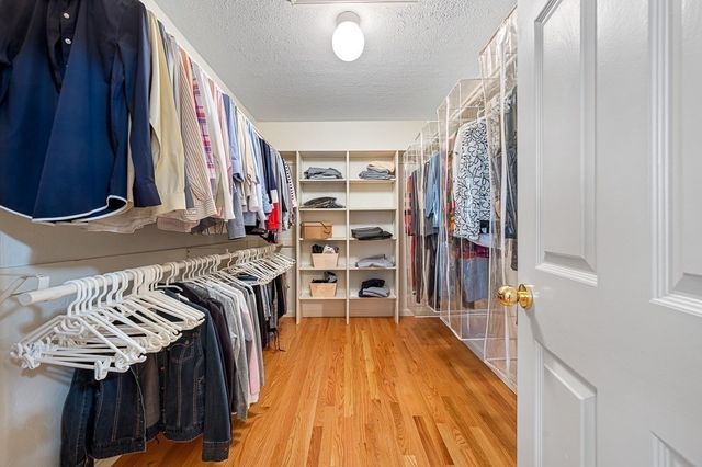 39 Waterford Drive 39, Worcester, MA 01602