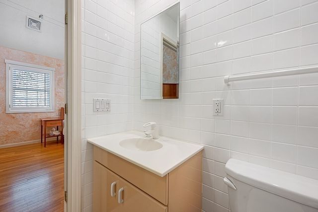 39 Waterford Drive 39, Worcester, MA 01602