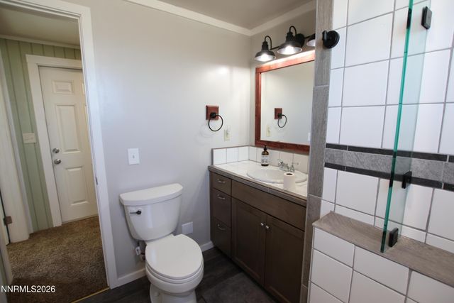 8 Falcon Way, Yerington, NV 89447