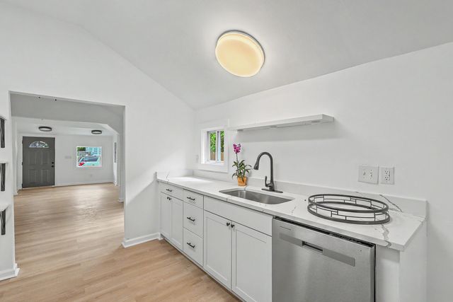 2055 Beech Avenue, North Charleston, SC 29405