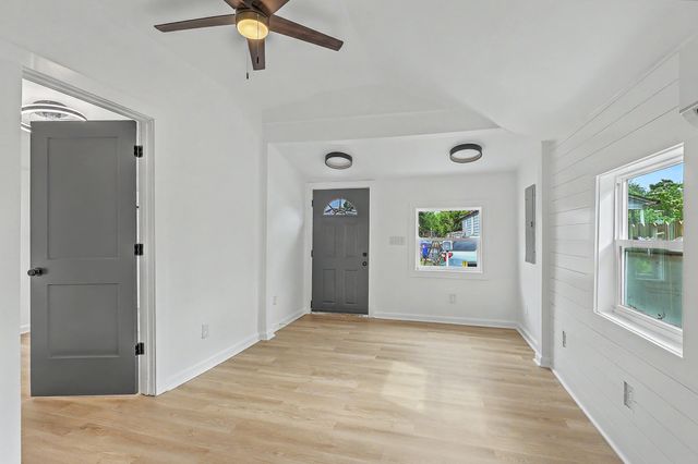 2055 Beech Avenue, North Charleston, SC 29405