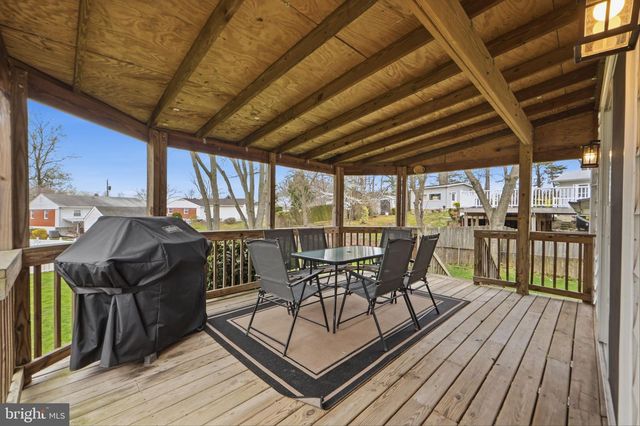 2101 YORK DR, Woodbridge, VA 22191