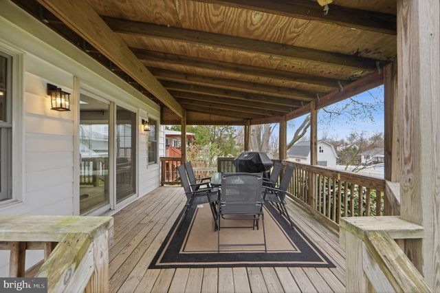 2101 YORK DR, Woodbridge, VA 22191