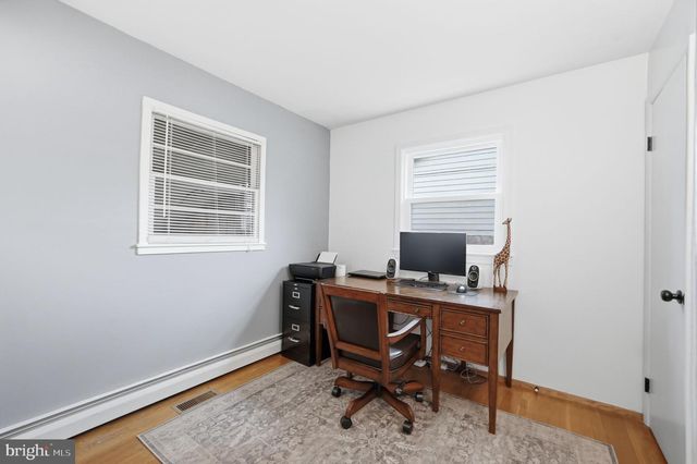 2101 YORK DR, Woodbridge, VA 22191