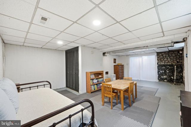 2101 YORK DR, Woodbridge, VA 22191