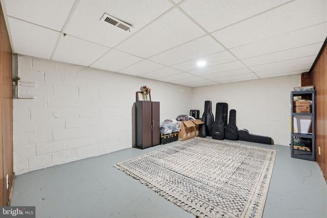 2101 YORK DR, Woodbridge, VA 22191