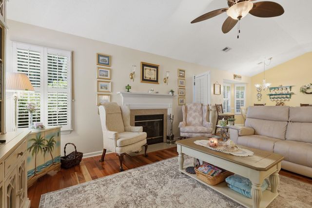 1654 Sedgefield Dr., Murrells Inlet, SC 29576