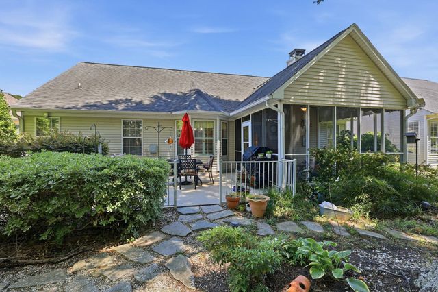 1654 Sedgefield Dr., Murrells Inlet, SC 29576
