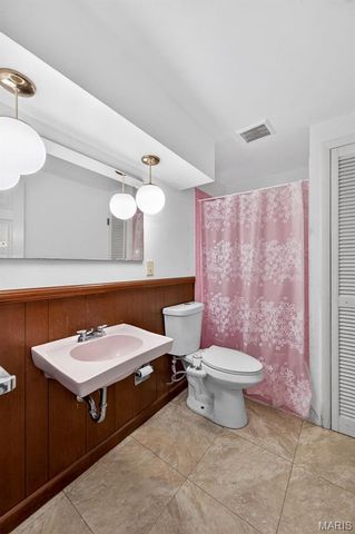 3685 Marietta Drive, Florissant, MO 63033