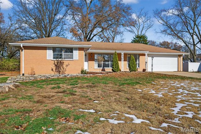 3685 Marietta Drive, Florissant, MO 63033