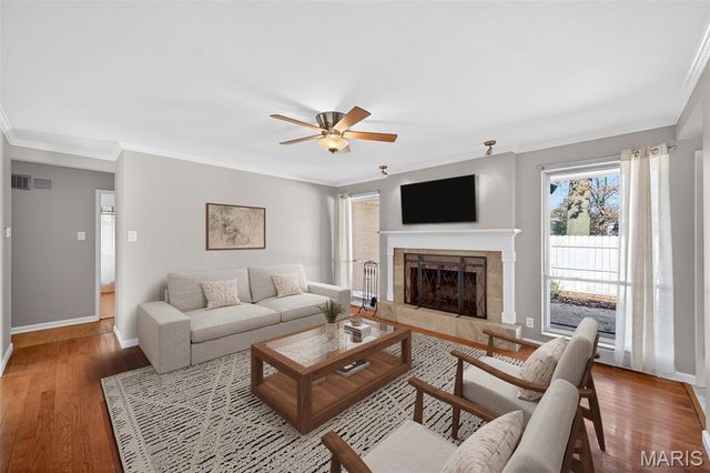 3685 Marietta Drive, Florissant, MO 63033